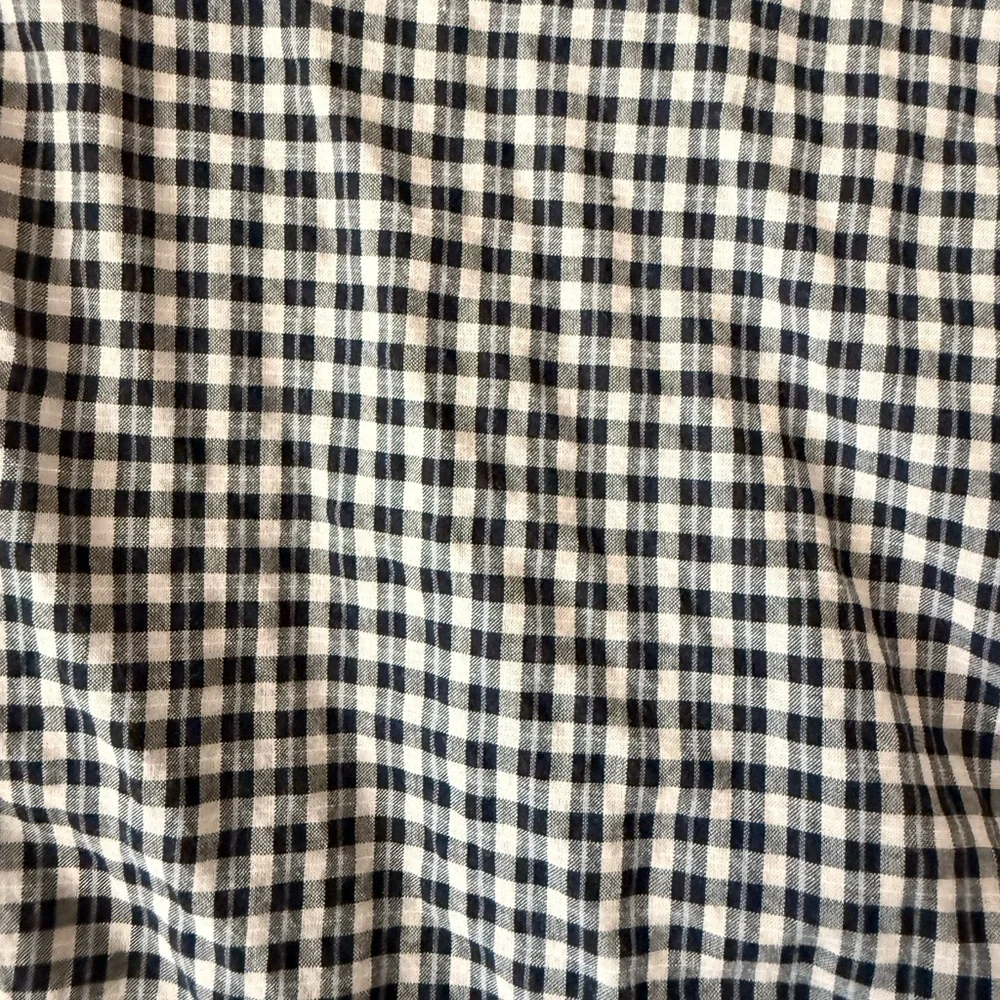Old Navy Brown Checkered Button-Down Shirt - Picture 4 of 4